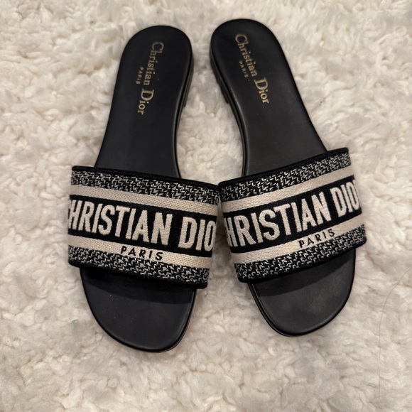 Dior Black Dway Sandals Slides🖤 - Picture 2 of 7